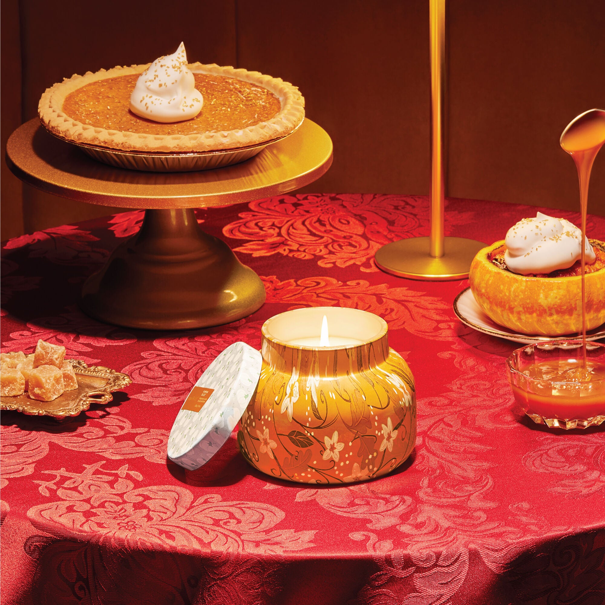 Pumpkin Dulce Holiday Pattern Play Signature Candle, dinner decor